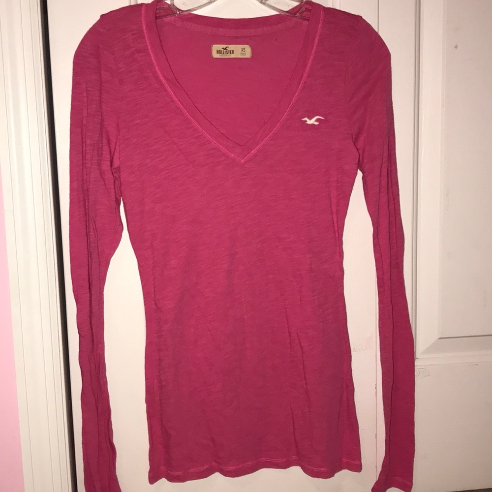 NEW LONG SLEEVE VNECK